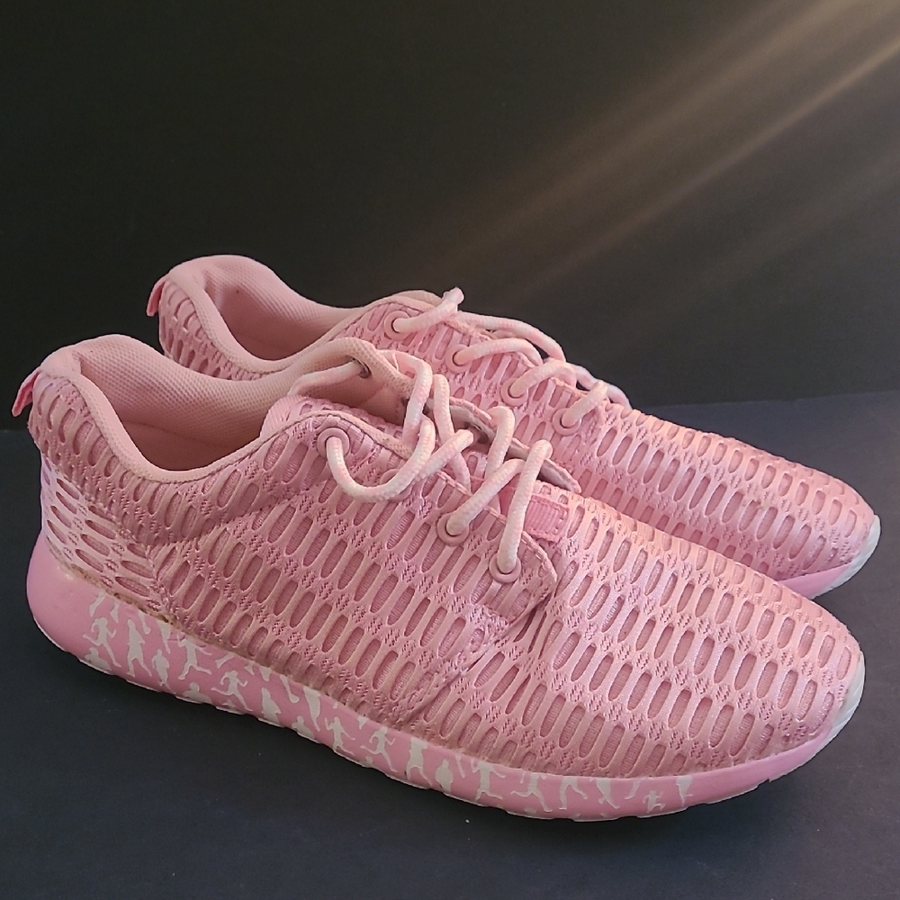 Stylish Pink Women's Sneakers Size 8.5